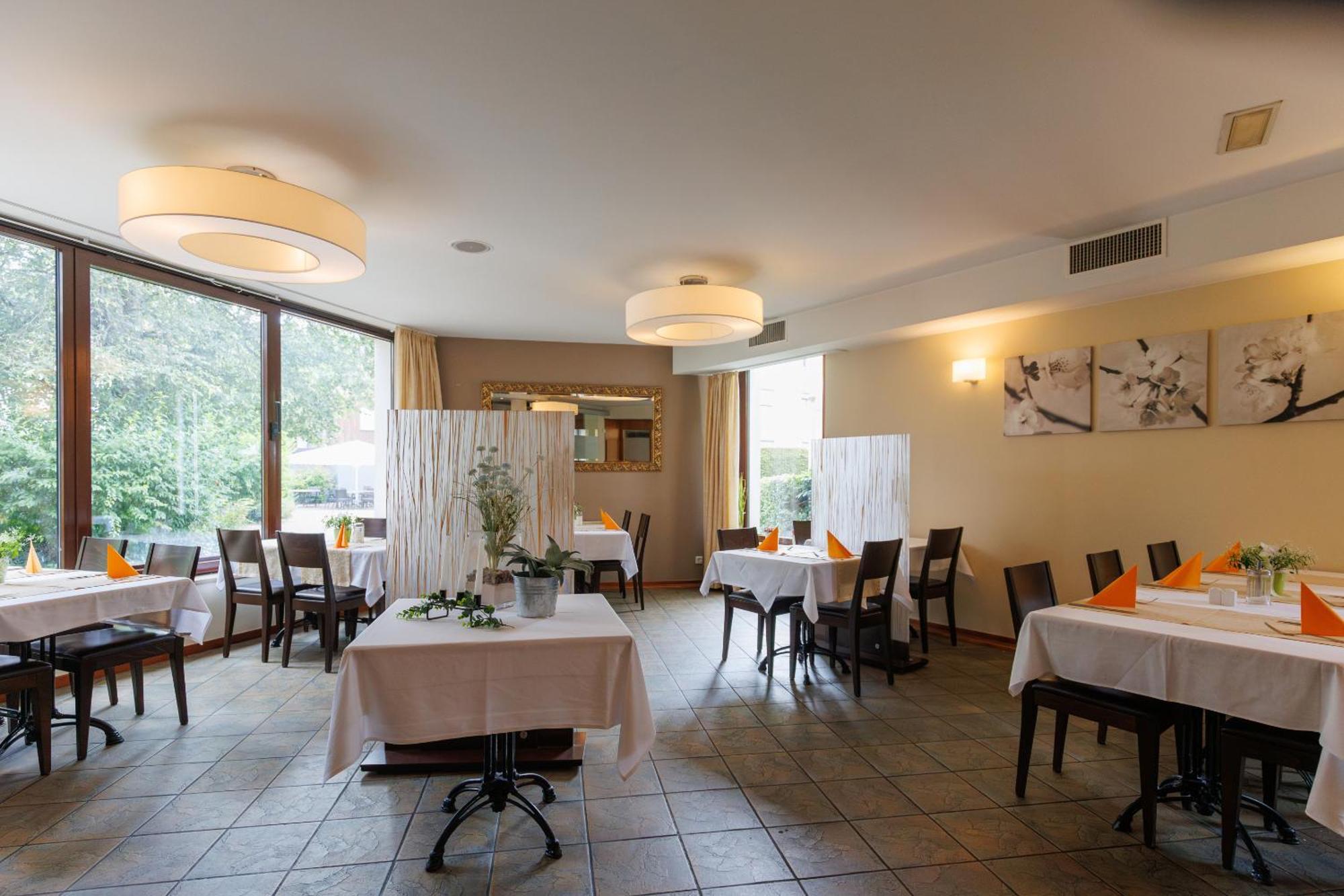 Murrhardt Hotel Restaurant Sonne-Post מראה חיצוני תמונה
