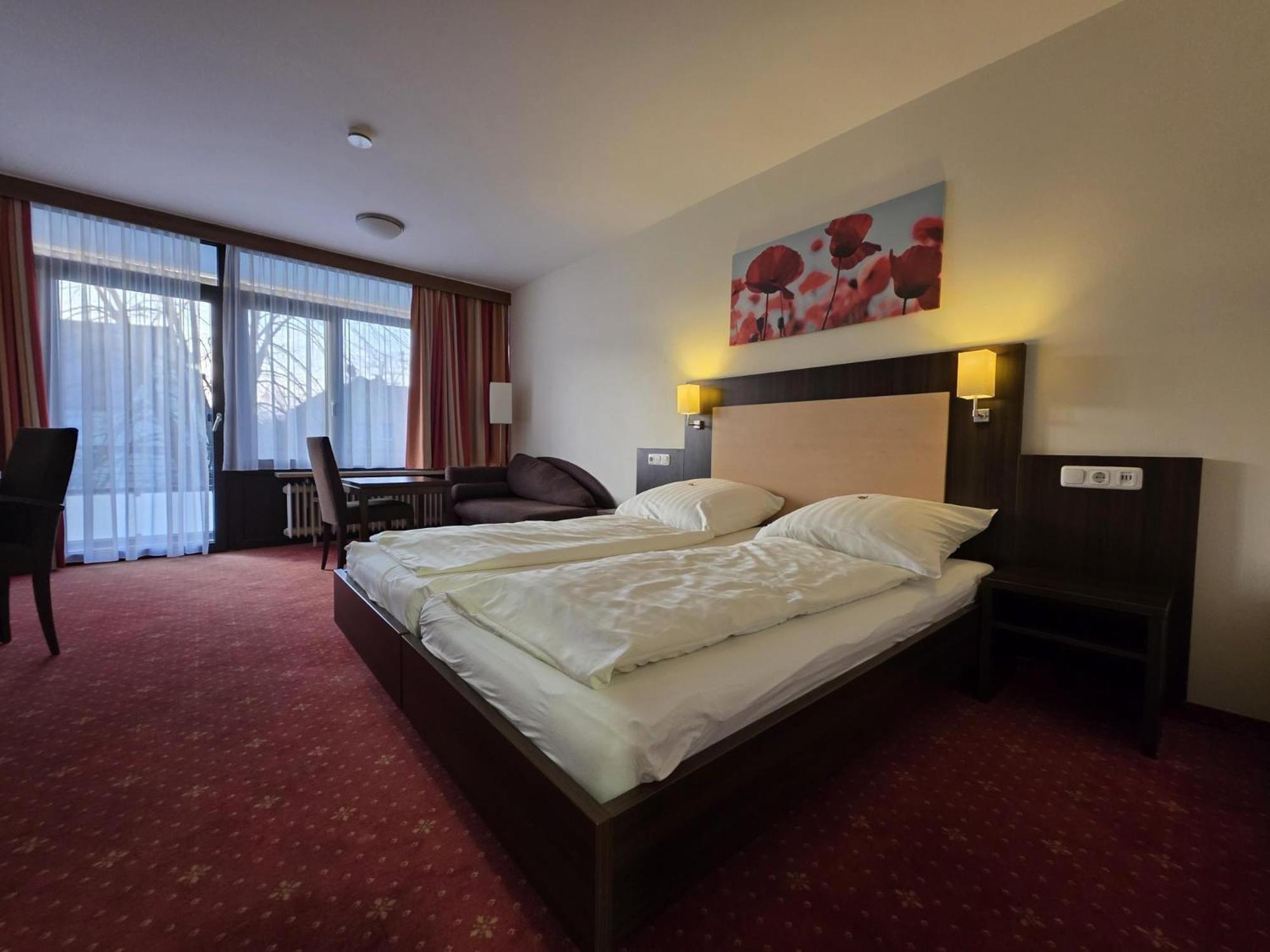 Murrhardt Hotel Restaurant Sonne-Post מראה חיצוני תמונה